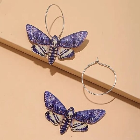 Skull Moth Acrylic Dangle Earrings - Picture 5 of 7